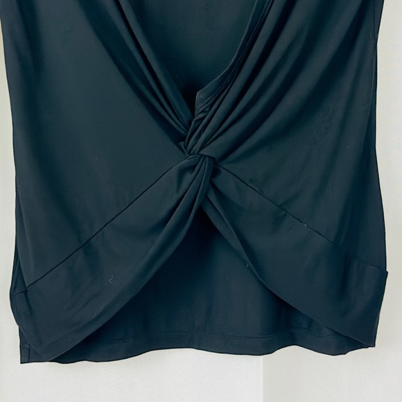 Electric Yoga - Liberty Long Sleeve, Twist Front Moisture Wicking Top   … - Picture 3 of 9